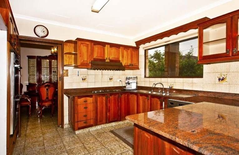 25 Cootha Close, Bossley Park, NSW 2176