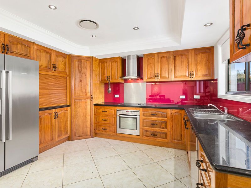 21 Sherborne Street, Carindale, QLD 4152
