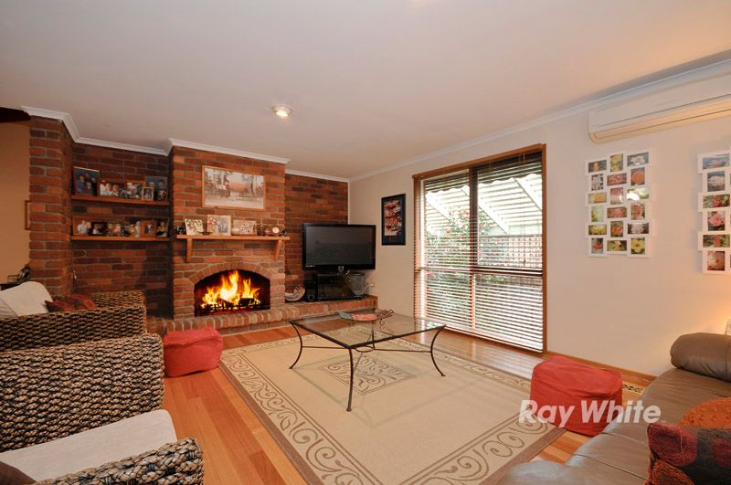 120 Fraser Crescent, Wantirna South, VIC 3152