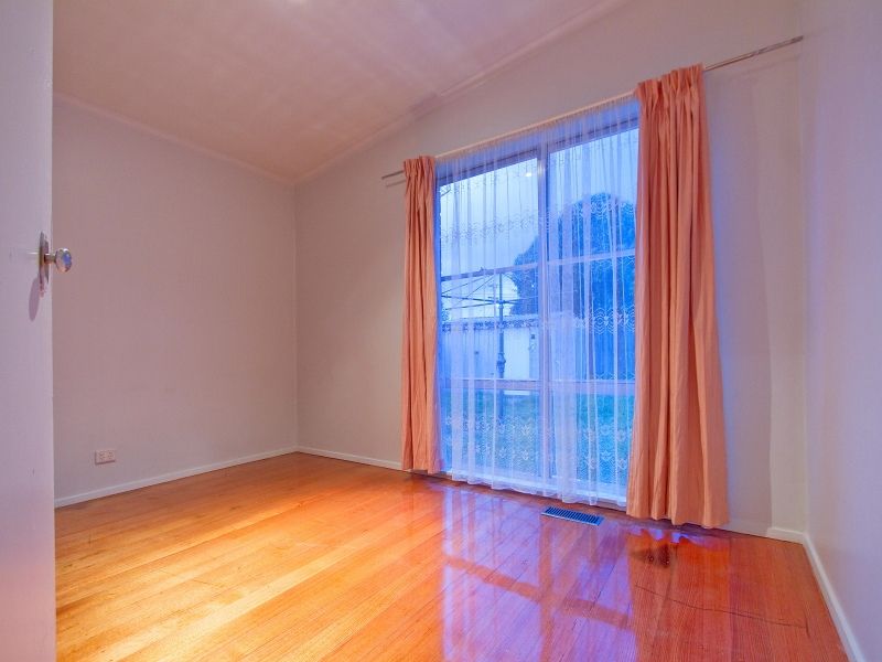 34 Whitewood Street, Frankston North, VIC 3200