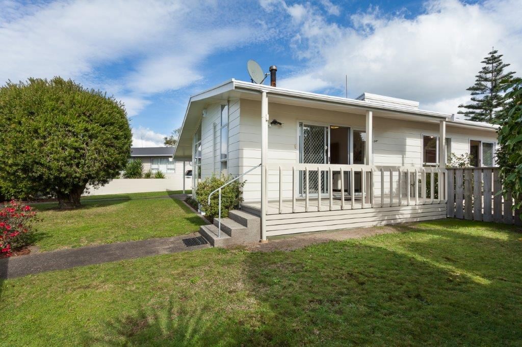 35 Eversham Road, Bayfair, Tauranga City