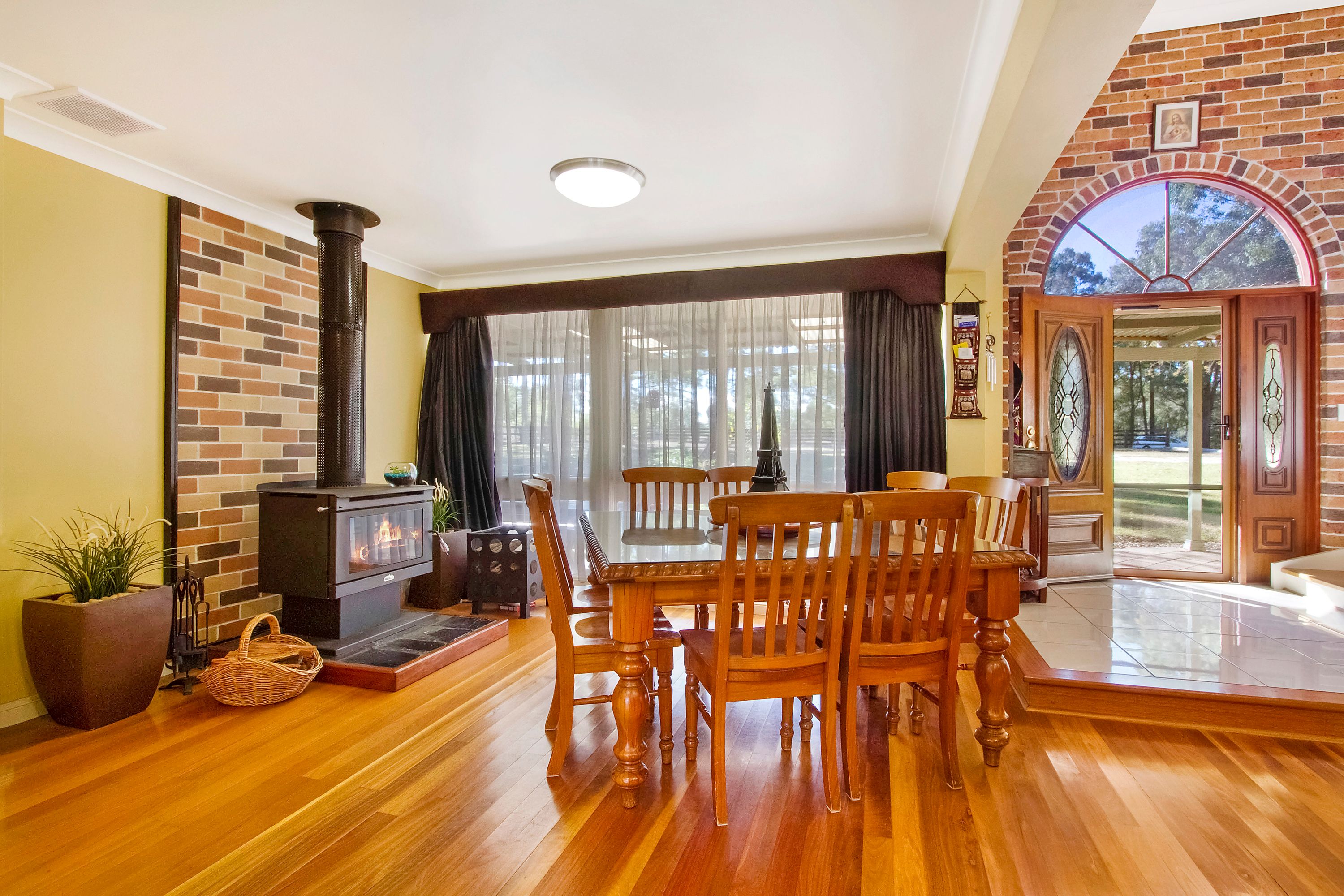 4 Blaxlands Ridge Road
