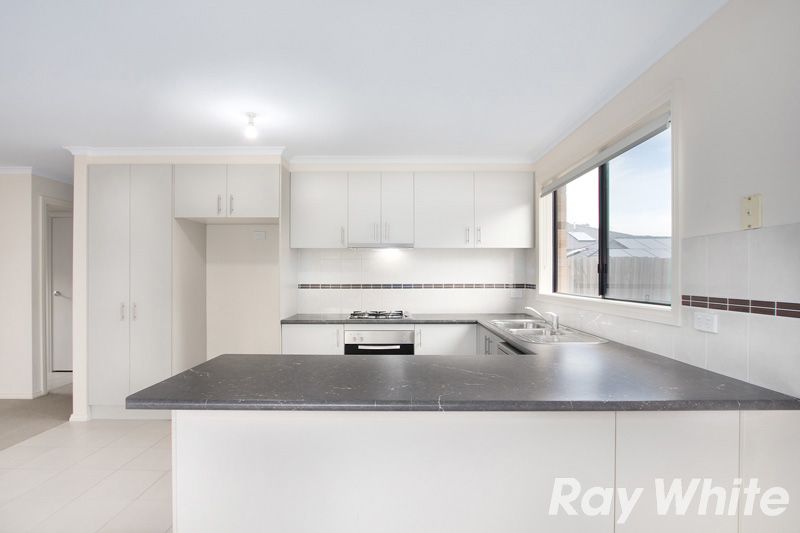 17/108 Ahern Road, Pakenham, VIC 3810