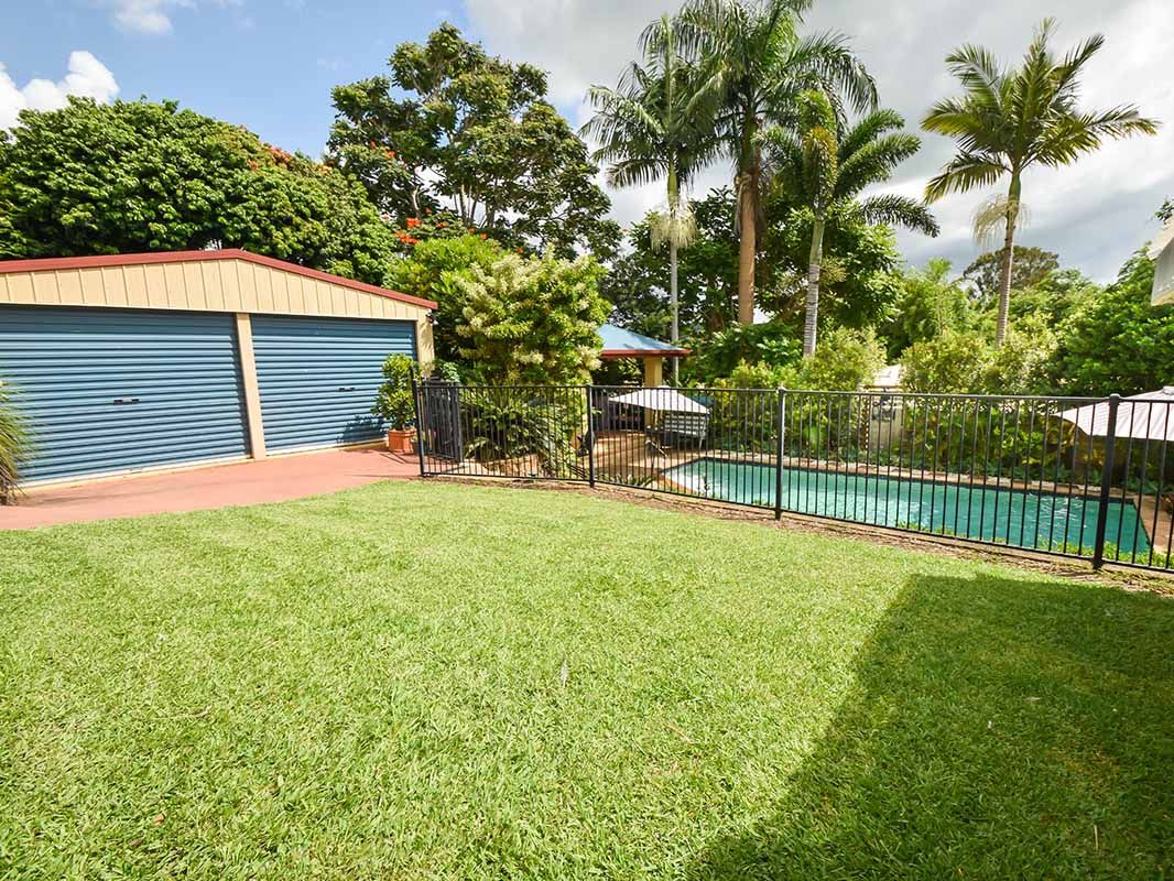 14 Wharf Road, Bli Bli QLD 4560