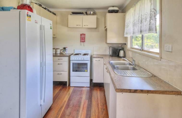 11 Tulong Street, Crestmead, QLD 4132