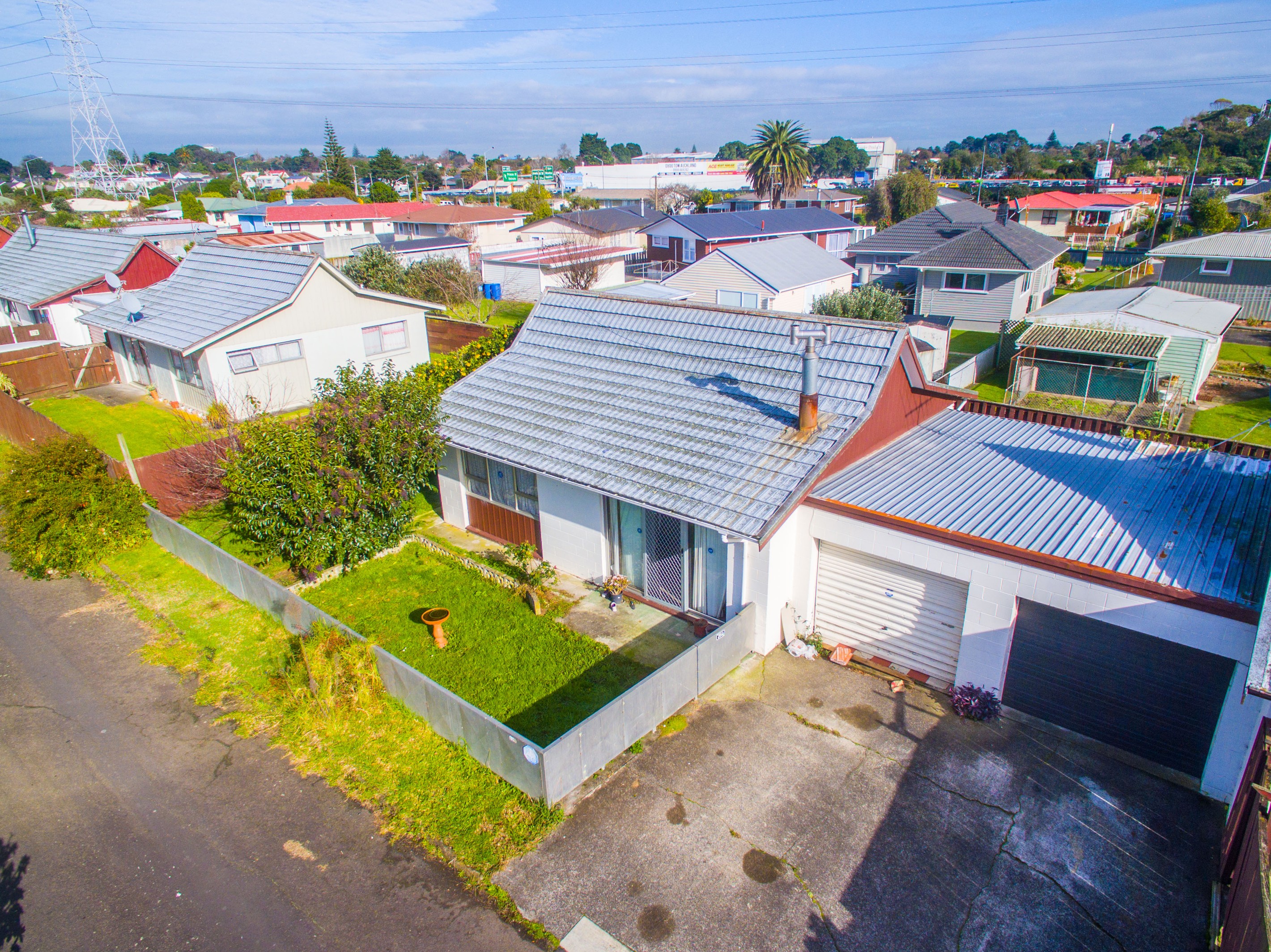 B 1/82 Luke Street East, Otahuhu, Auckland City