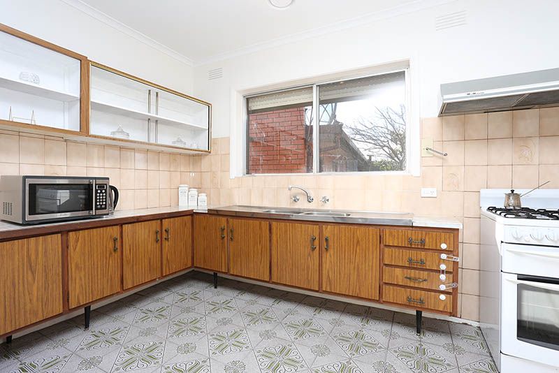 52 Kay Avenue, Lalor, VIC 3075