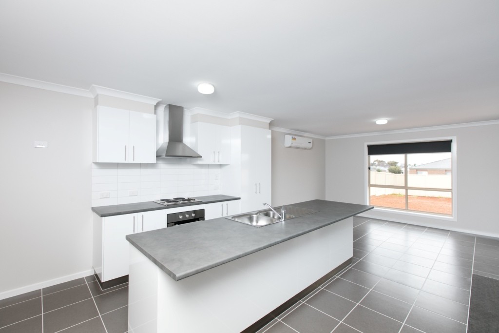 64 Ellswood Crescent, Mildura, VIC 3500