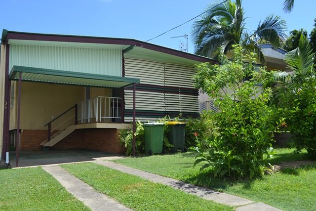 35 Pandanus Street, Cooee Bay, QLD 4703