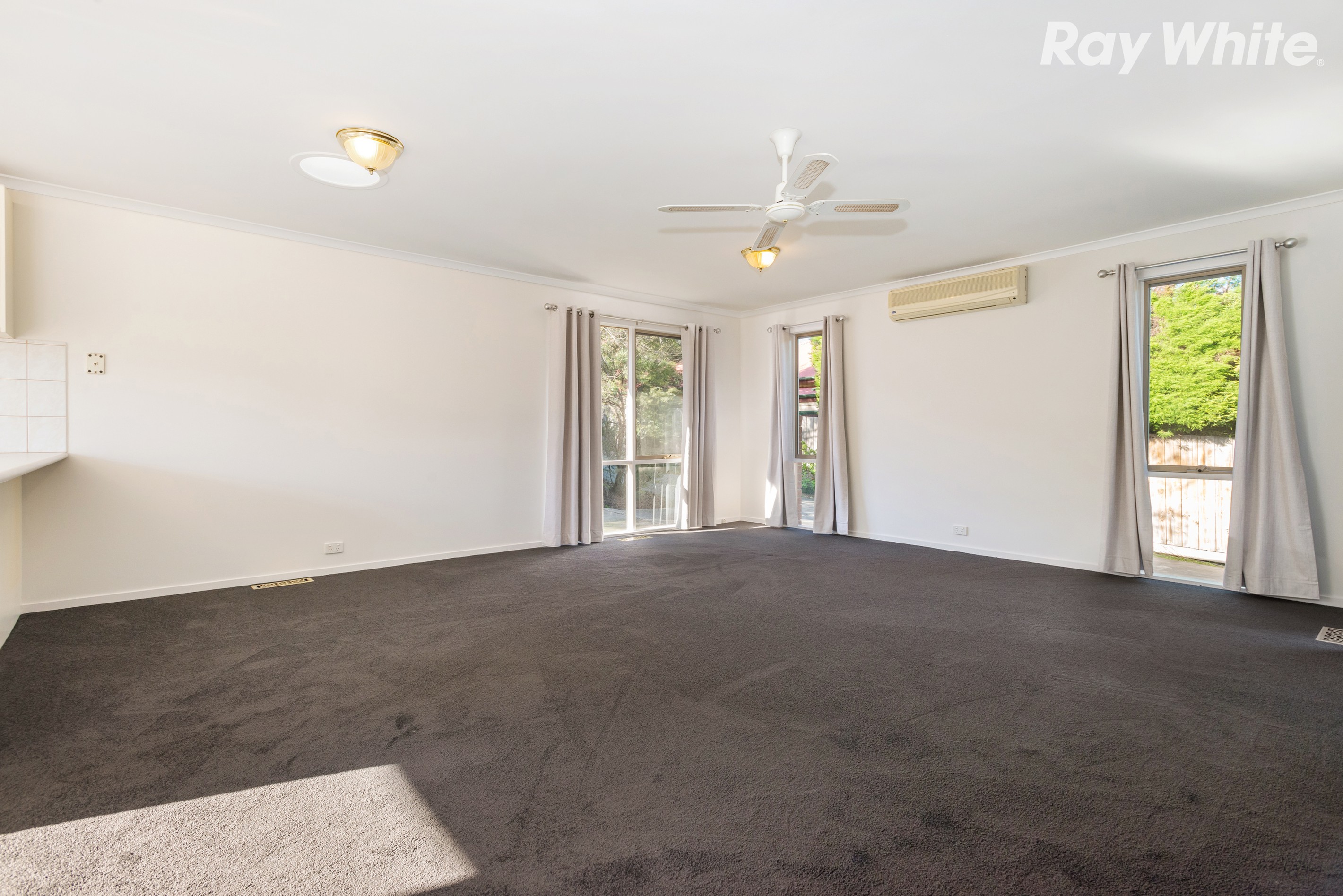 2/101 Forest Road, Ferntree Gully, VIC 3156