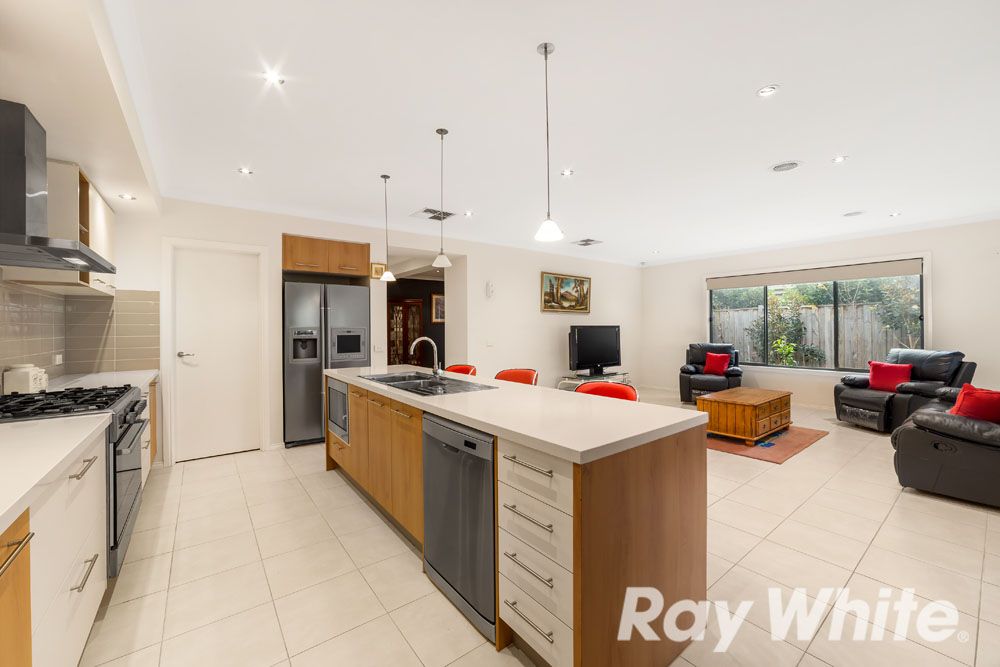 14 Westbourne Drive, Doreen VIC 3754