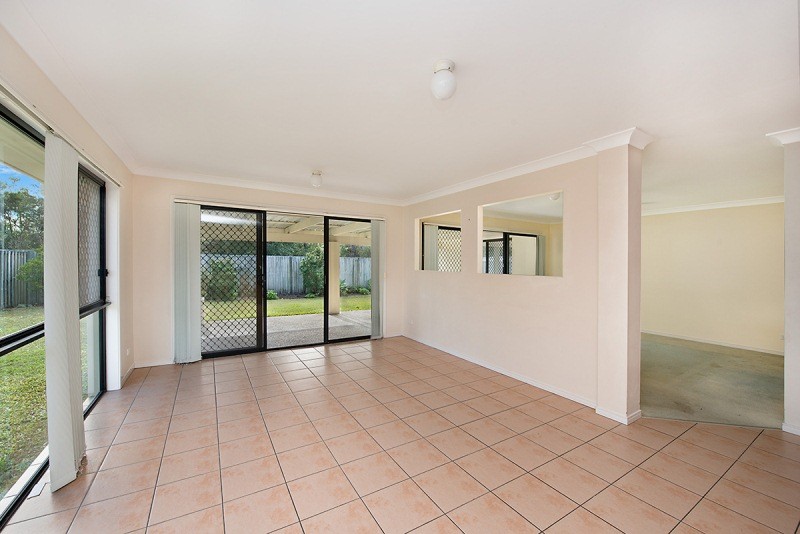 4 Waterhen Court, PELICAN WATERS, QLD 4551