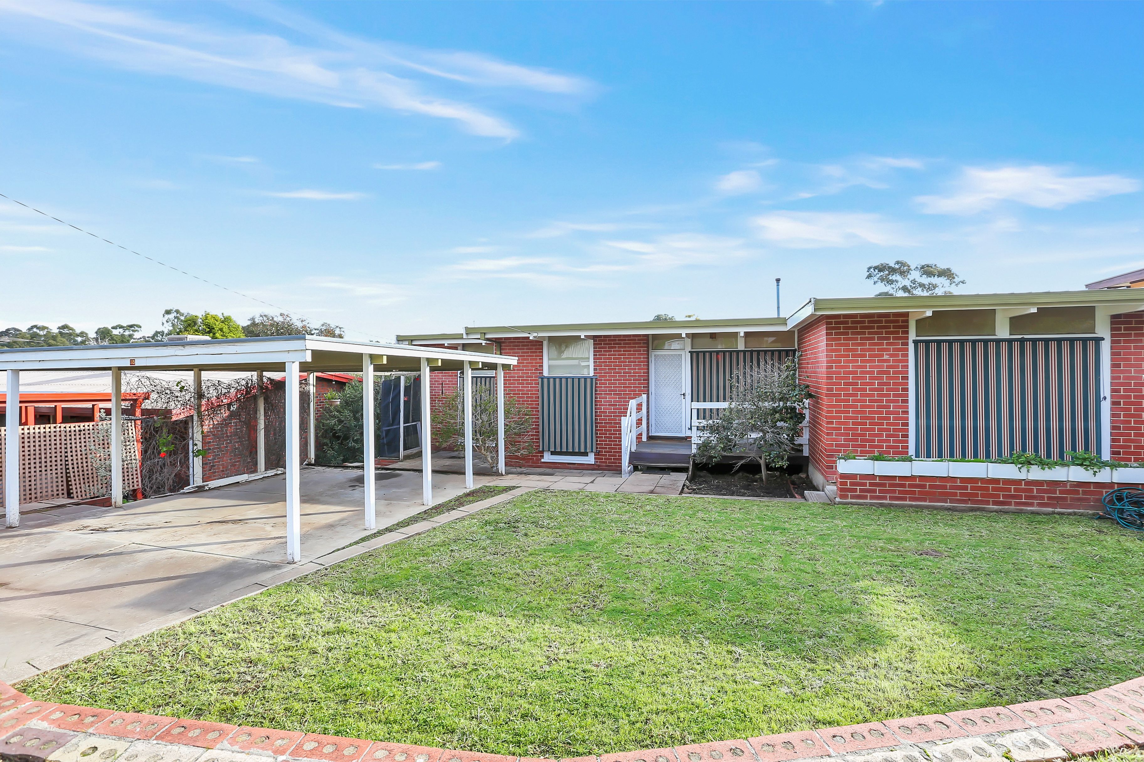 35 Audrey Crescent, Valley View SA 5093