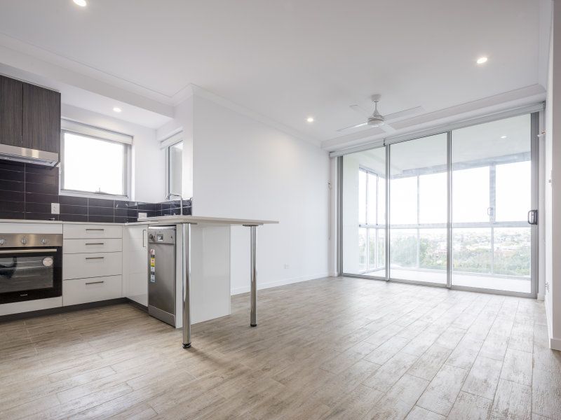 30/25-29 Regent Street, Woolloongabba, QLD 4102