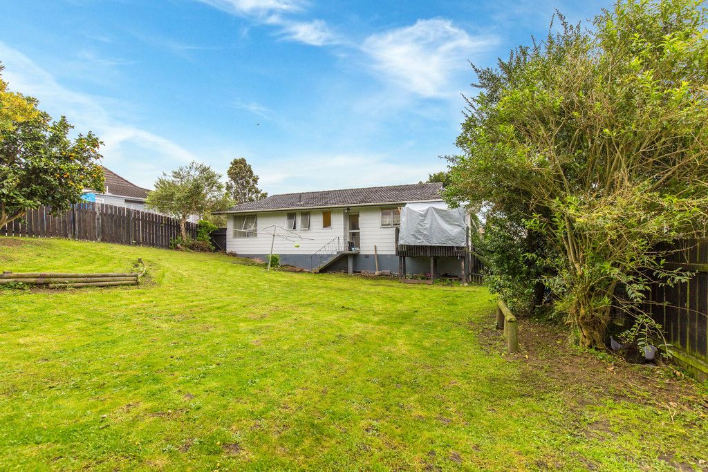 28 Frobisher Way, Clendon Park, Manukau City