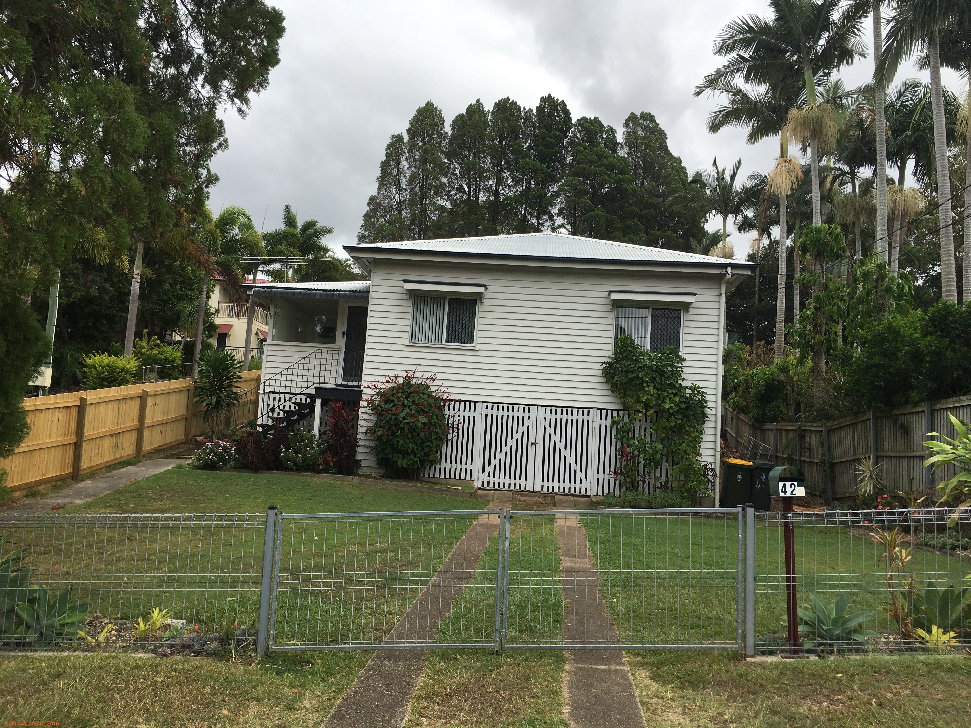 42 Abbotsleigh Street, Holland Park, QLD 4121