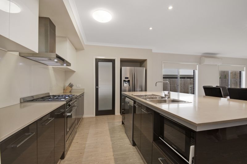99 Expedition Drive, North Lakes, QLD 4509