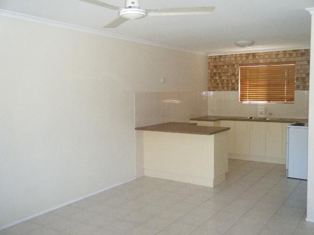 5/1 King, Urangan, QLD 4655