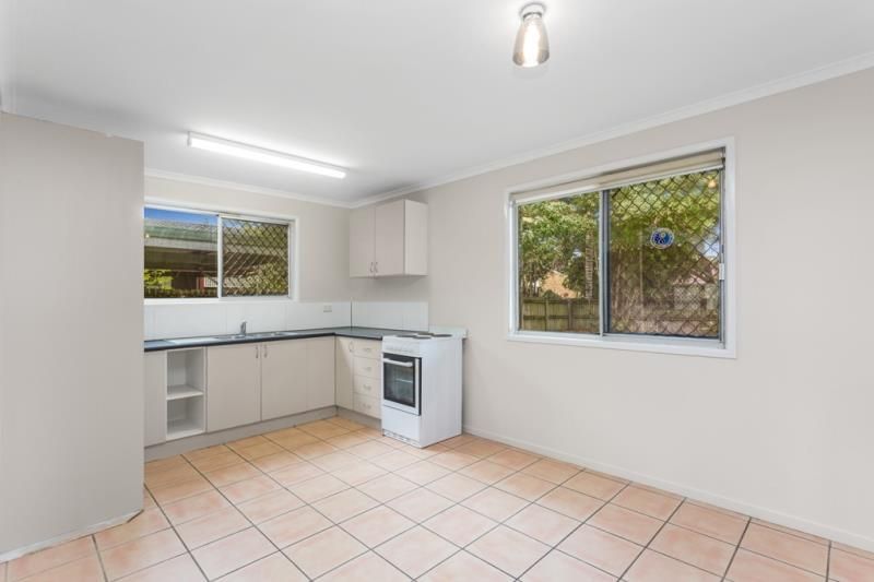 12 Miller Street, Deception Bay, QLD 4508