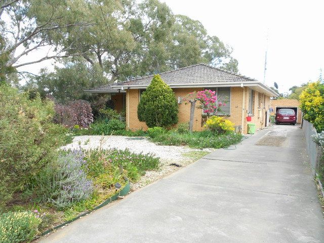 64 Simmie Street, Echuca, VIC 3564