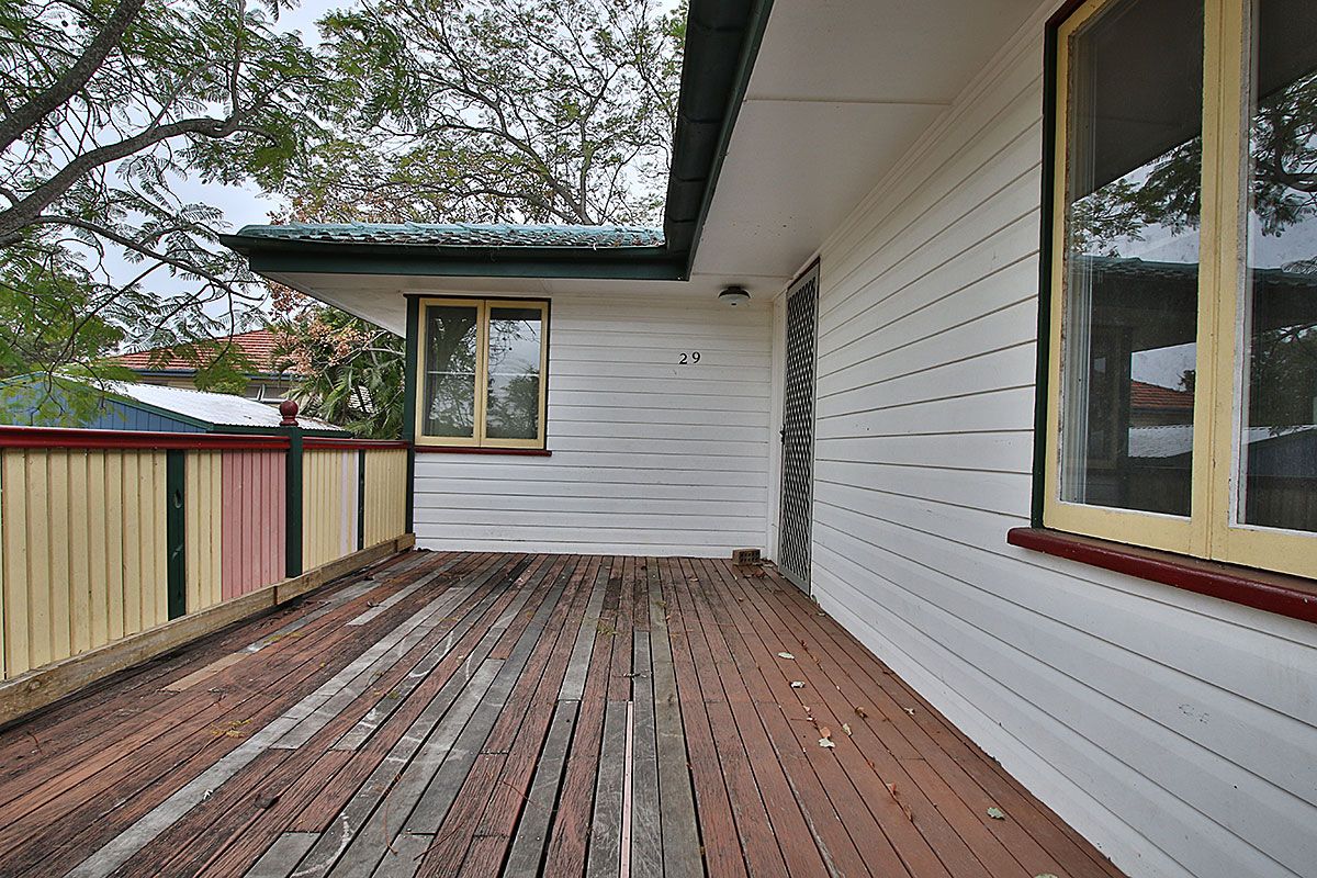 29 Baillieston Street, Leichhardt, QLD 4305