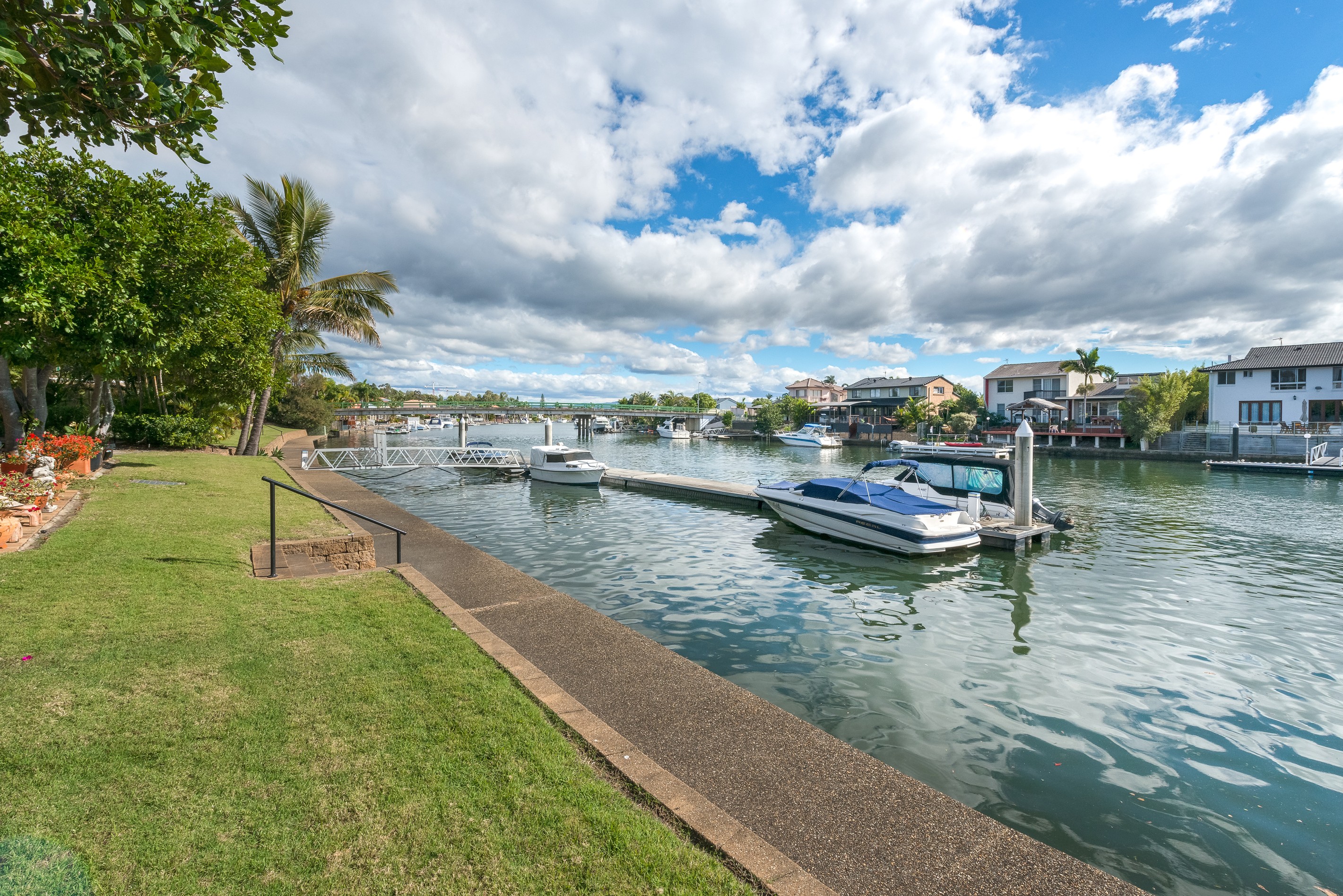 24/100 Morala Avenue, Runaway Bay, QLD 4216