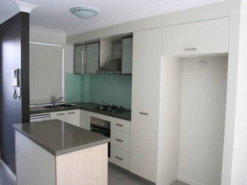4/18 Horsington Street, Morningside, QLD 4170