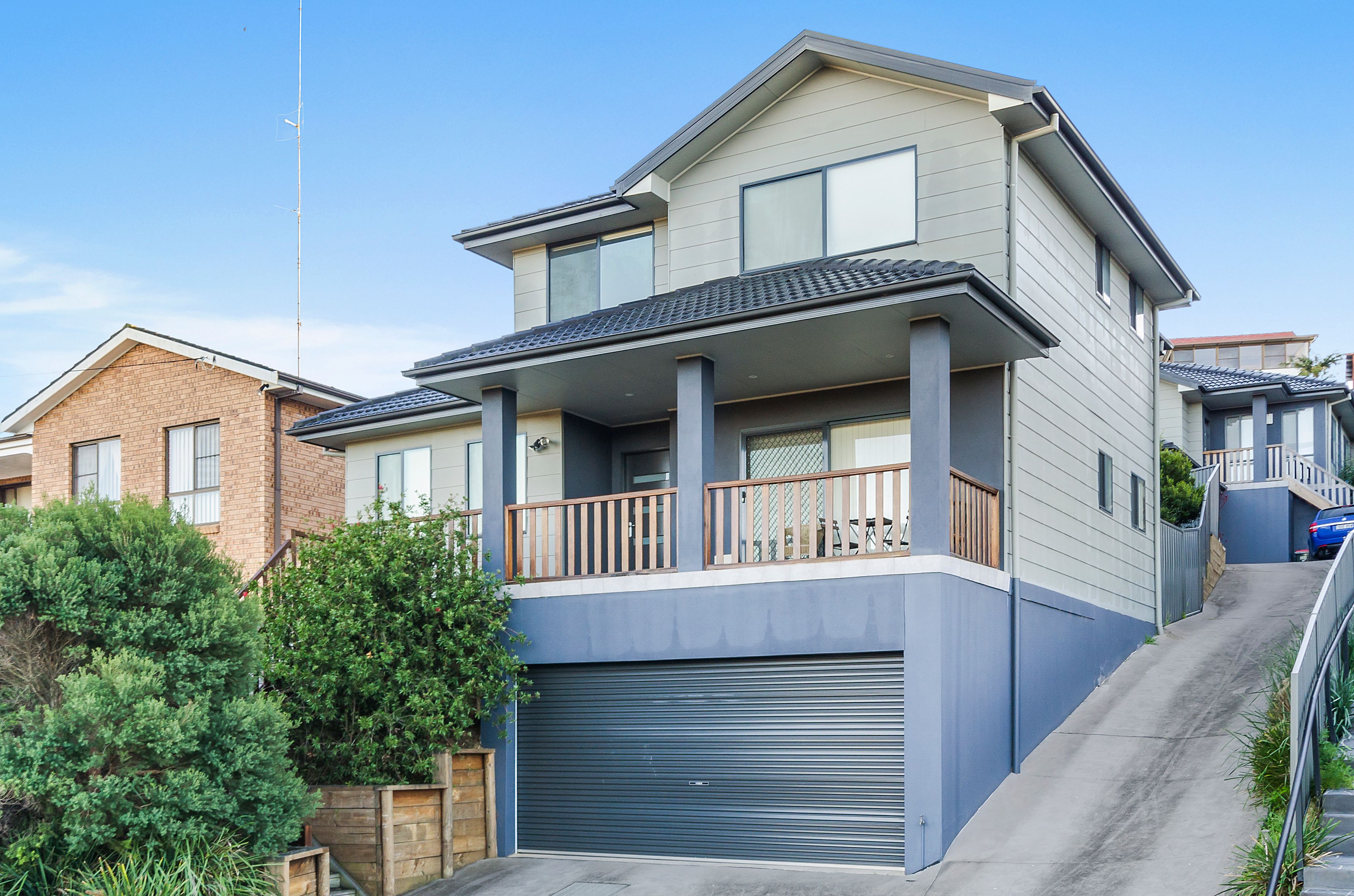 32 Bruce Street