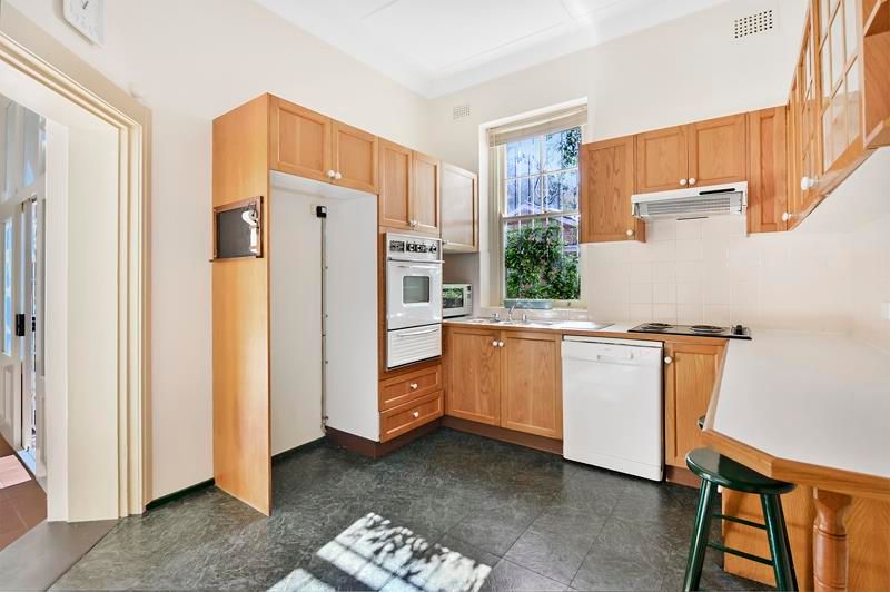 2/24 Sutherland Crescent, Darling Point, NSW 2027