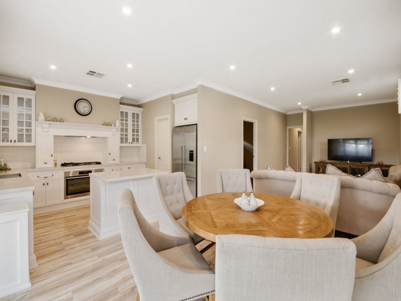 14a Hawkins Avenue, Flinders Park, SA 5025