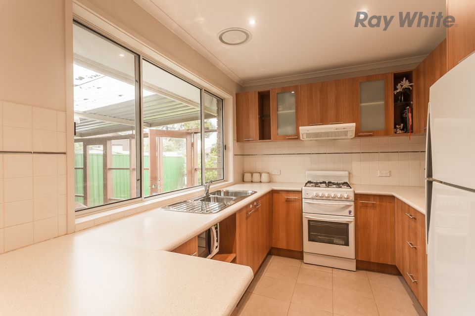 40 Aldergate Crescent, Kings Park, VIC 3021
