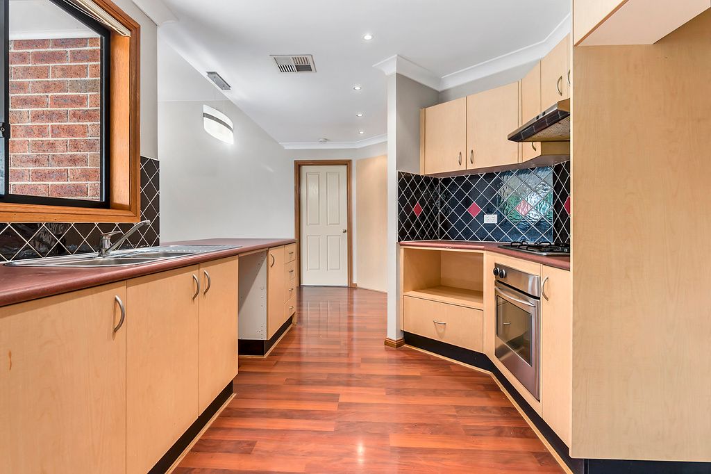37 Kokoda Court, Mount Annan, NSW 2567