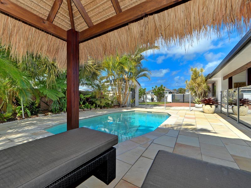 41 Walter Raleigh Crescent, Hollywell, QLD 4216