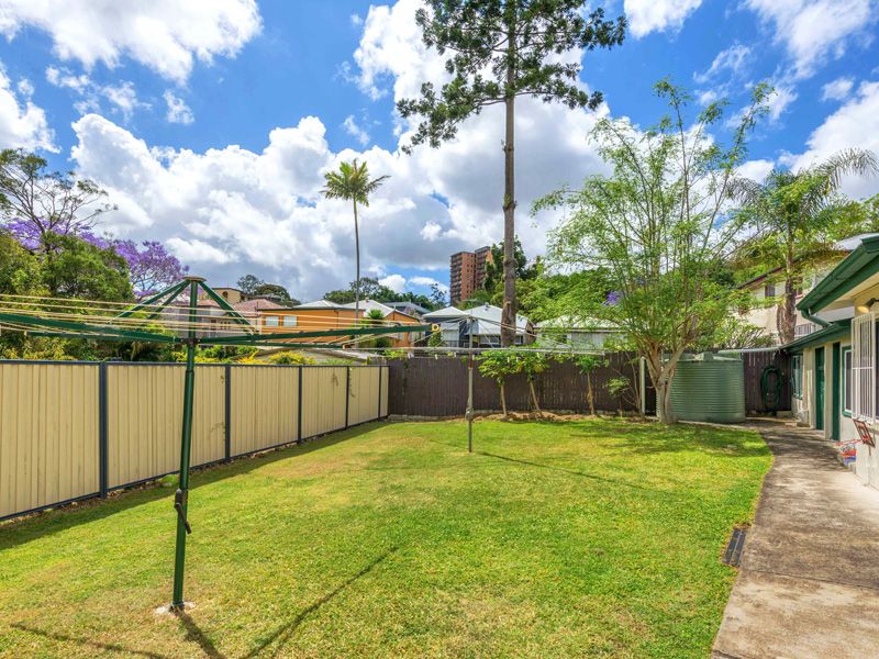 Room 4 1/11 Moy Street, Kelvin Grove, QLD 4059