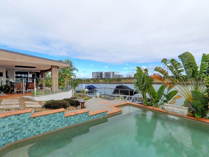 72 Anchorage Way, Runaway Bay, QLD 4216