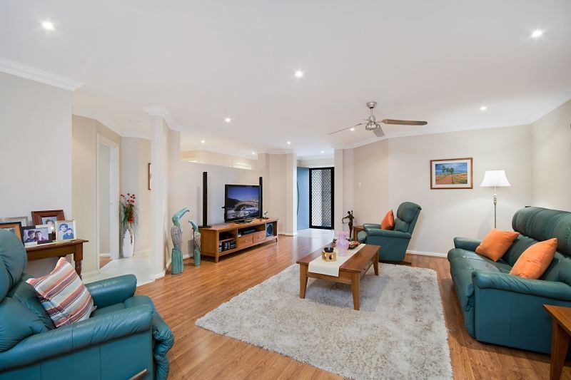 8 Bayview Drive, Yamba, NSW 2464