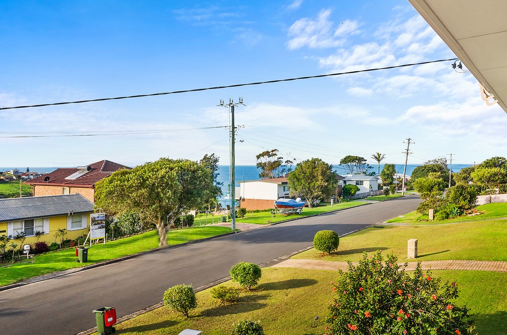 68 Attunga Avenue, Kiama Heights, NSW 2533