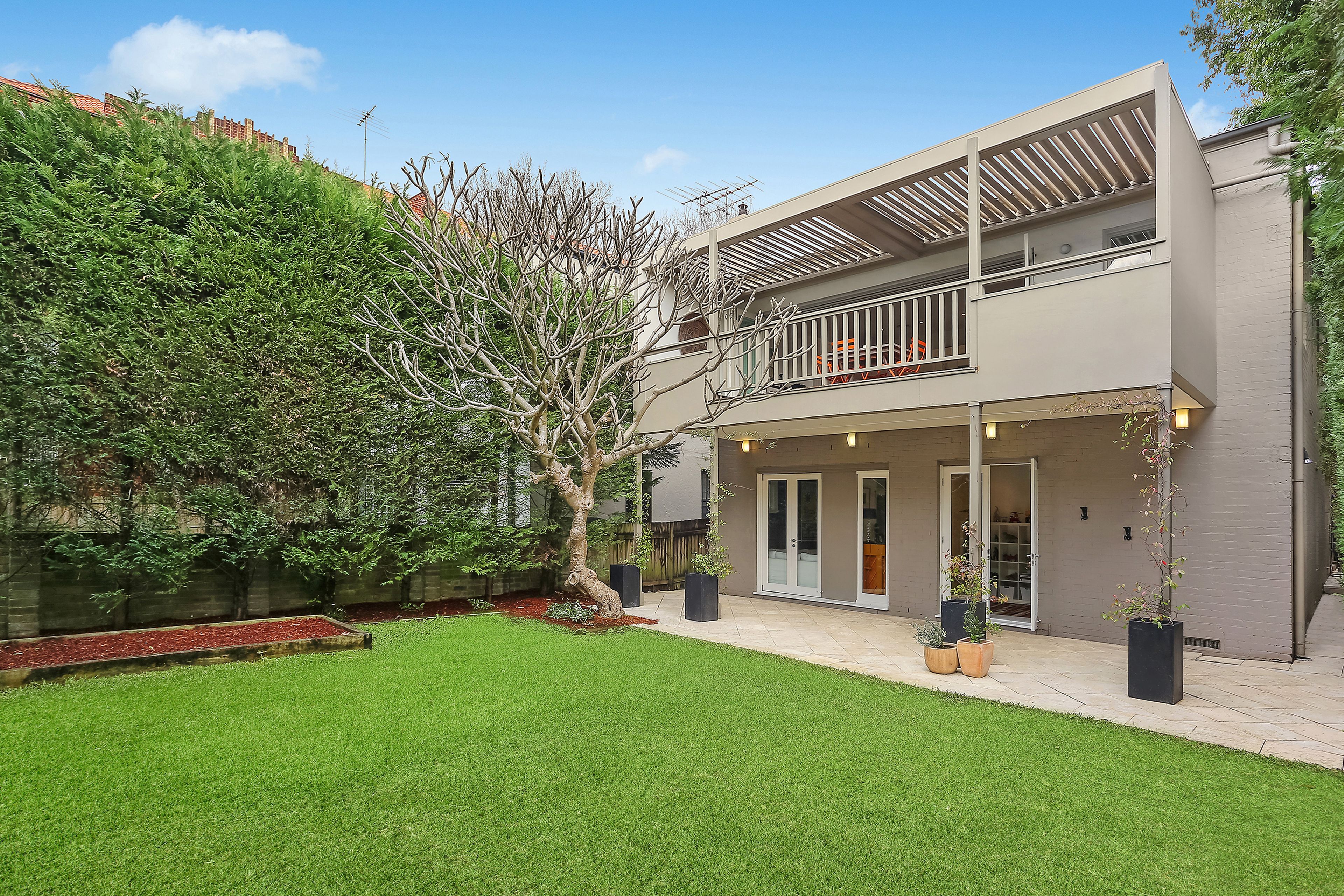 32 Manning Road