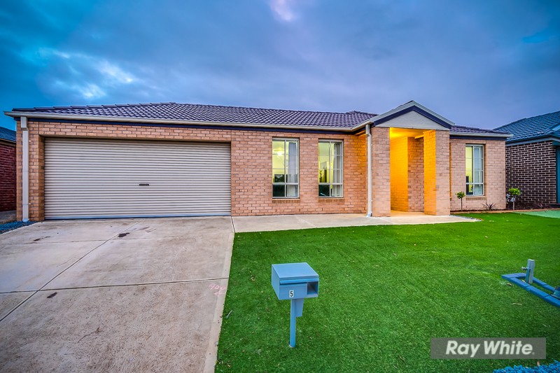 5 Dragonfly Court, Tarneit, VIC 3029