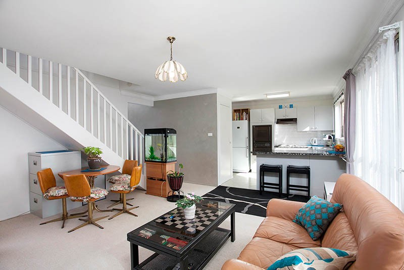 2/63 Parkes Street, Oak Flats, NSW 2529