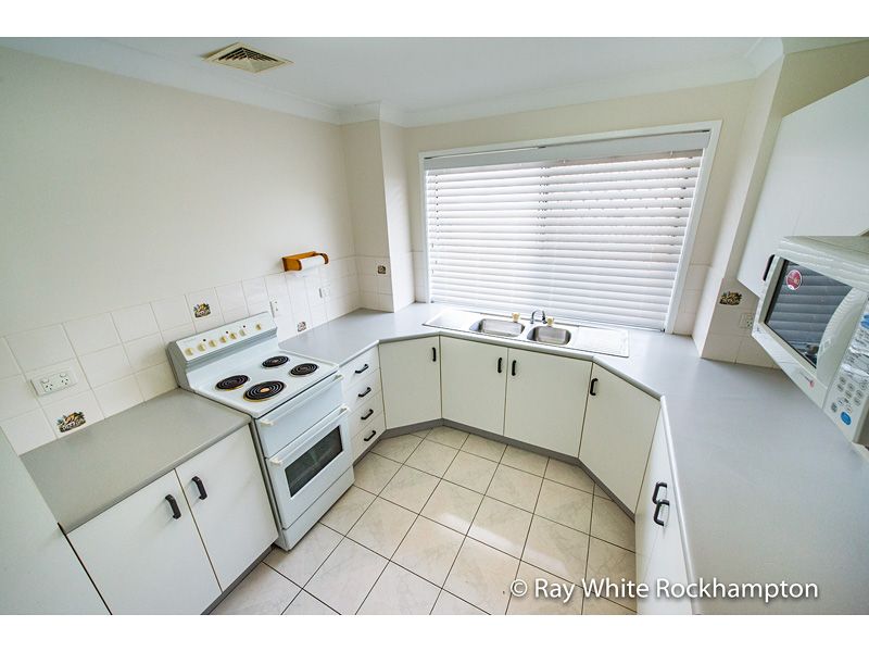 12/1 Currawong Street, Norman Gardens, QLD 4701