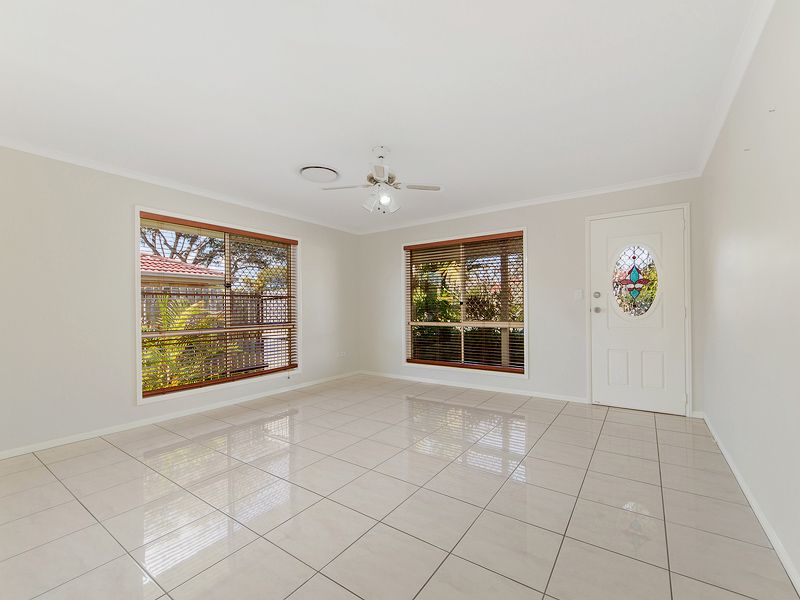 5 Apple Gum Place, Fitzgibbon, QLD 4018