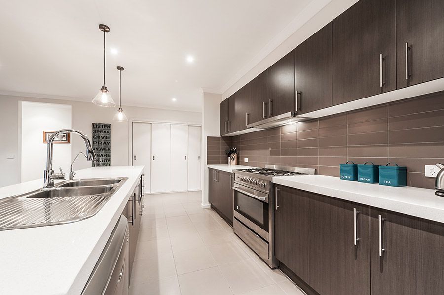 76 Huntington Drive, Craigieburn, VIC 3064