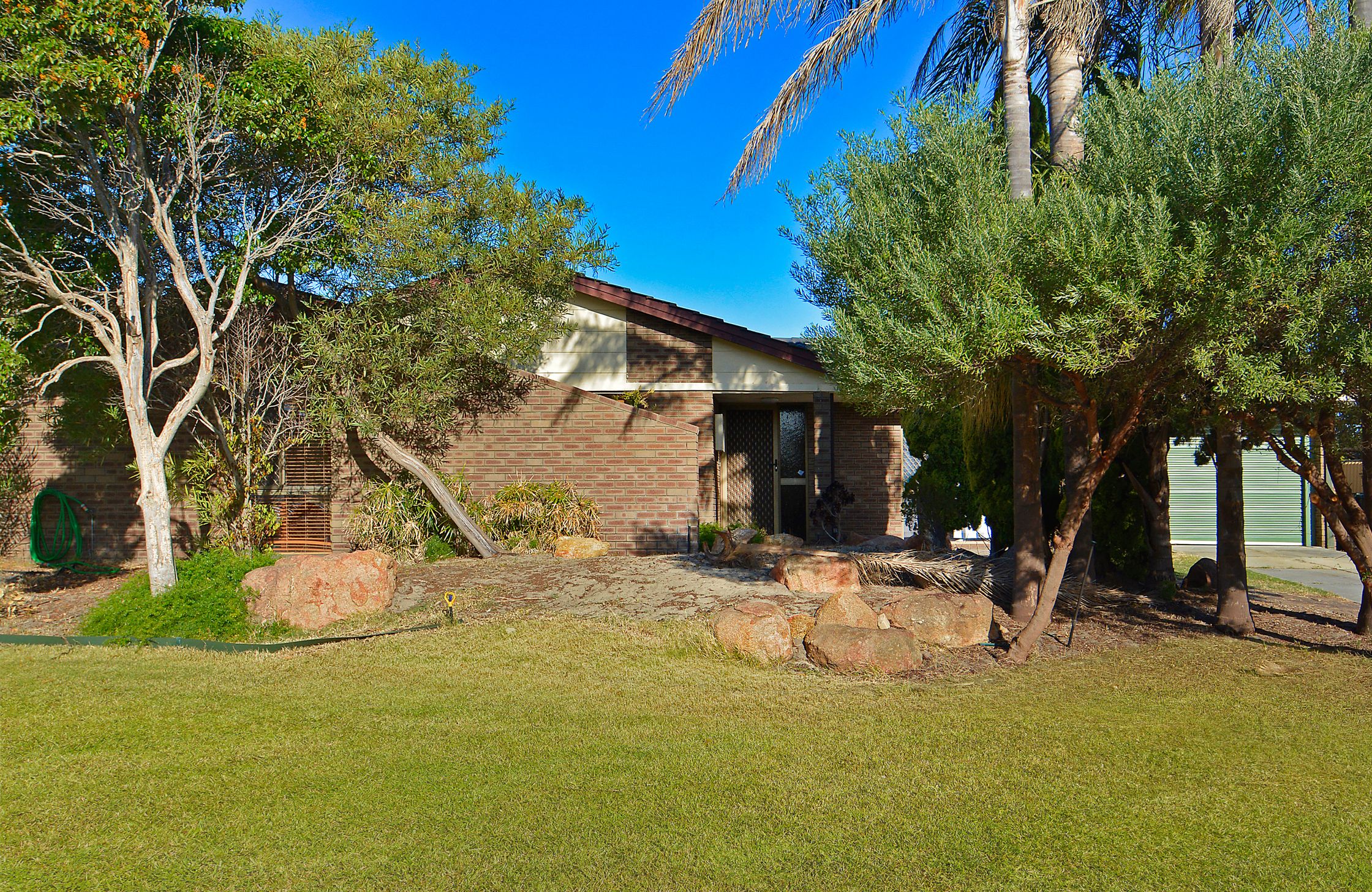 6 Wingham Street, Marangaroo, WA 6064