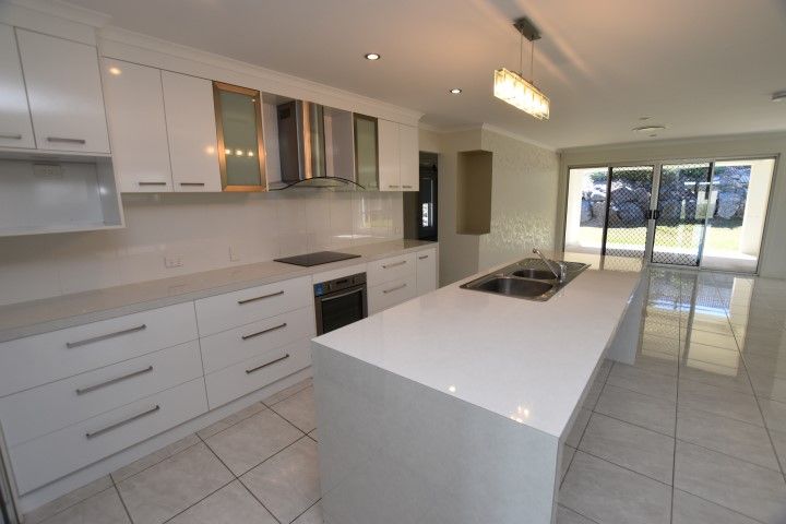 5 Jordana Court, New Auckland, QLD 4680