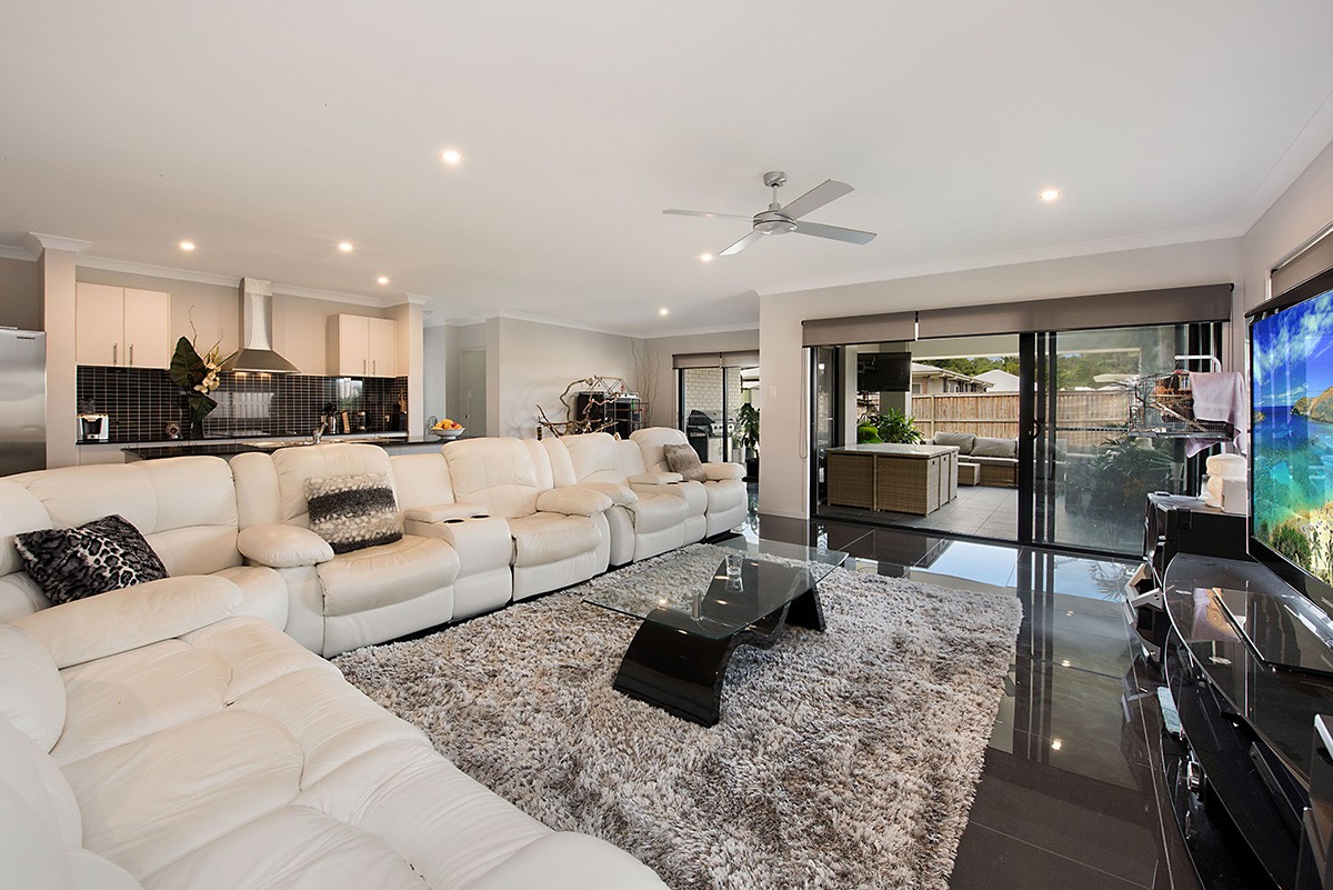 31 Spoonbill Drive, Forest Glen, QLD 4556