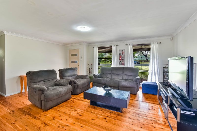 104 Longhurst Road, Minto, NSW 2566