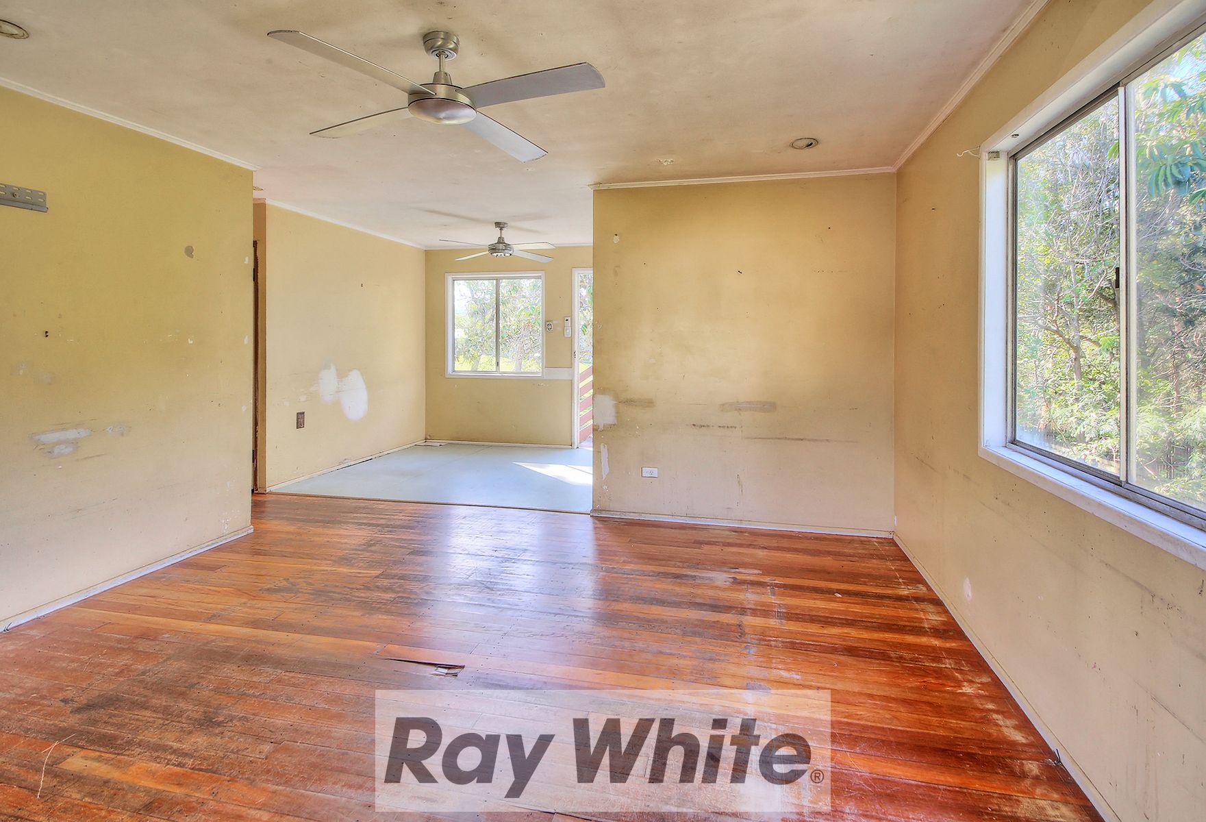 16 Woburn Street, Woodridge, QLD 4114