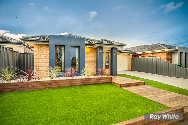 8 JAMES COOK Drive, Truganina, VIC 3029