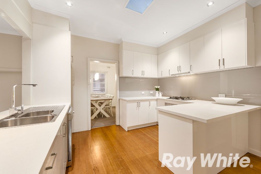 1/13 Webb Street, Burwood, VIC 3125